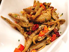 -丹江口渔村·湘味厨房(桃园店)