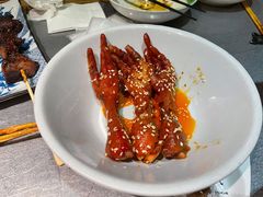辣卤凤爪-探鱼·鲜青椒爽麻烤鱼(银泰城店)