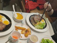 -牛排叔叔自助餐厅(太原万达店)