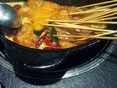 -两三事小郡肝串串香火锅(桂庙店)