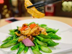 芥兰炒猪颈肉-叶氏大快活酒楼·佛山老字号