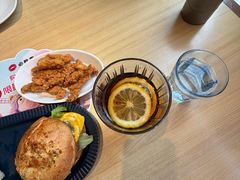 -必胜客(金高店)