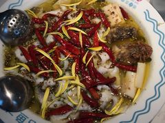 老坛酸菜活鱼-花椒俏川菜小馆(南海万达店)