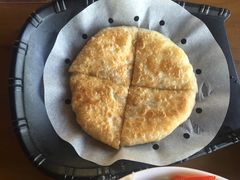 酸菜猪肉馅饼-谷朴东北菜