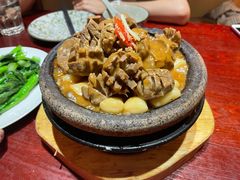 石锅手打牛肉丸-潮堂(环球金融中心店)