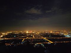 -鬼笑石后山停车场