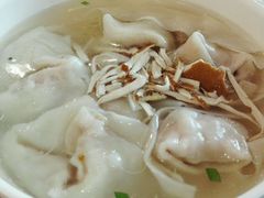 三鲜馄饨-王興記(中山路店)