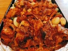 -老东镇啤酒屋海鲜加工·蒸汽海鲜·海鲜烧烤(台东店)