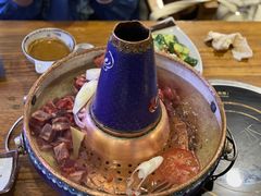 -毛辣果·贵州红酸汤牛肉火锅(西单店)