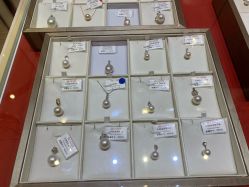 -RUANS阮仕珍珠(北京蓝色港湾店)