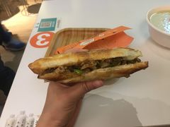 -驴公驴婆(曹杨店)