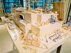 -Trend1881视光·蔡司视觉(领展广场店)