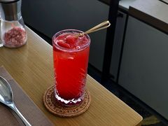 -杏荟旋转餐厅(广州爱群店)