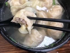 三鲜馄炖-万寿斋(山阴路店)