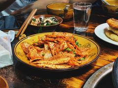 -周老三跷脚牛肉·全牛火锅(非遗传承店)