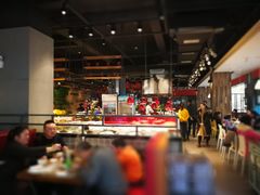 -怡人怡口牛排海鲜自助(飞龙大厦店)