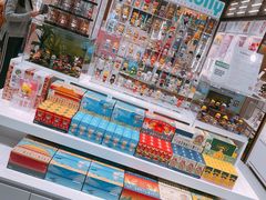 -泡泡玛特POPMART(蓝色港湾店)