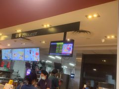 -麦当劳(汉口火车站候车室店)