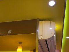 -尊宝比萨(华景新城店)
