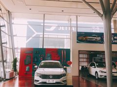 -烟台华鑫上汽大众4S店(机场路店)