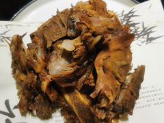 -东口码头·烧鸽子·鱼头泡饼·地方菜(金鹰悦城店)