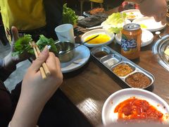 -·缸桶屋·韩式牛肋条自助烤肉(西湖D11店)
