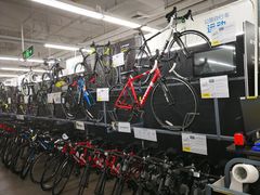 -迪卡侬(西三旗店)