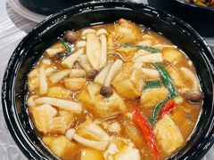 杂菌豆腐煲-潮粤香海鲜酒楼(沙湖店)