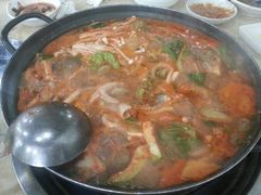 章鱼牛肉火锅-郑阿姨的家·이모네·韩料&烤肉(武川路店)