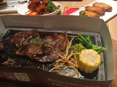 -必胜客(海宁工人路店)