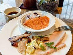 -松山湖凯悦酒店·Café自助餐厅·周末火舞秀表演