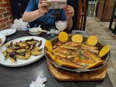 -五谷丰登农家院·地道胶东菜·海鲜烧烤(威海店)