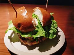 Burgers汉堡-MAGPIE喜鹊派餐厅(华侨城店)