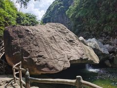 -鄣山大峡谷