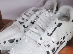 -翰皇直营洗衣洗鞋(望京鹿港店)