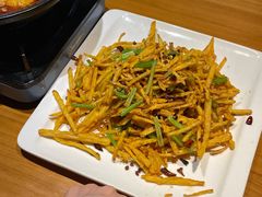 -莲餐厅·湖北菜·潜江小龙虾店(愚园路店)