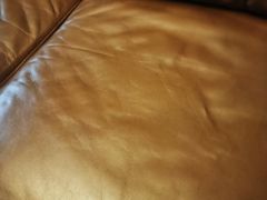 -爱革·洗衣改衣·洗鞋修鞋·洗包修包·奢侈品护理(宝地广场店)