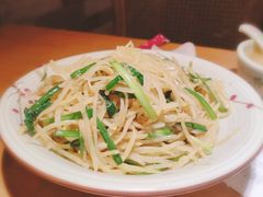 家常土豆丝-春饼先生·北京烤鸭(甘井子万达店)