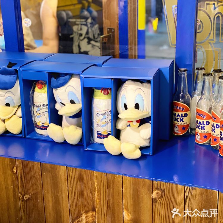 遇见夏日爽鸭鸭[微笑][愉快]