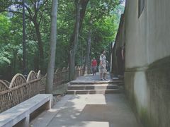 -灵岩山风景区