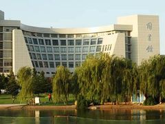 -上海大学宝山-图书馆