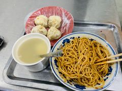 -高师傅特色米粉汤包(建设路店)