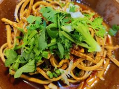 -冯烫烫跷脚牛肉·川菜小馆(武胜西街店)