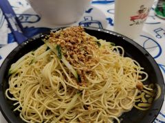 金牌凉面-松哥油焖大虾(皇岗一店)