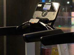 -TOP健身私教工作室(侨香店)