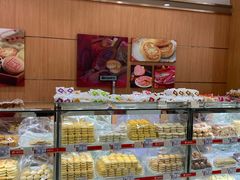 面包甜点陈列柜-三禾北京稻香村(北京市百货大楼店)