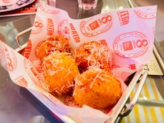 -BOTTEGA意库(中骏世界城店)