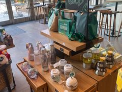 -星巴克(深圳世界金融中心店)