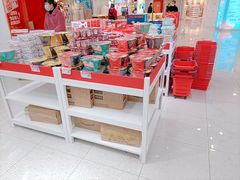 零售区-好特卖HotMaxx(杭州滨江宝龙城店)