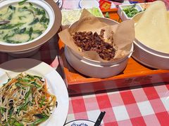 -老郑家东北春饼(龙悦居店)